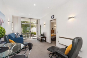 Executive City Pad Free Basement Park CBD 3 Mins